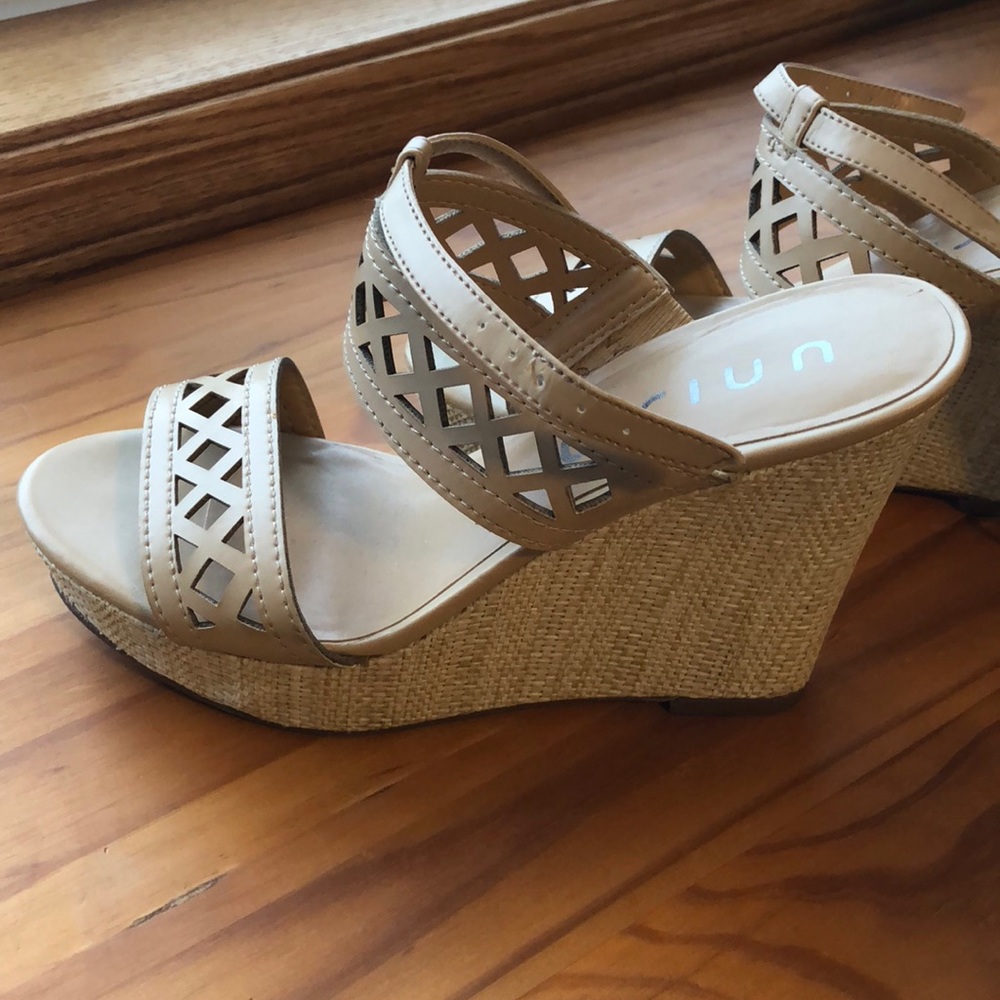 UNISA size 6.5 wedges